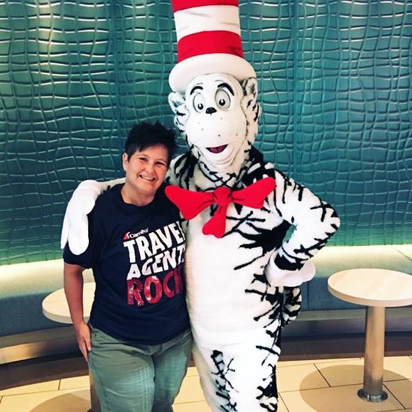 Meet your Posher, Sande - Picture 2 of 2